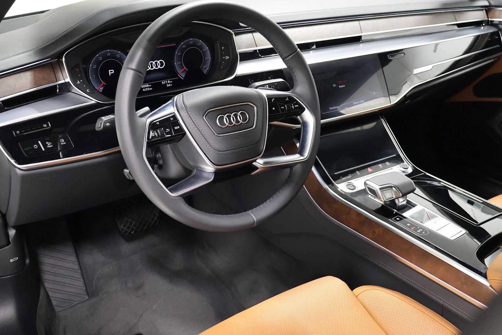 Used 2025 Audi A8 L 3.0T AWD/4WD image 4