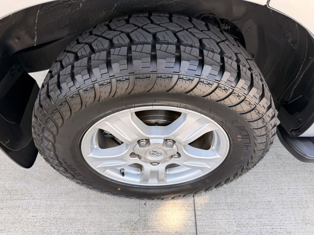 Used 2012 Toyota Sequoia SR5 w/ Premium Pkg RWD image 13