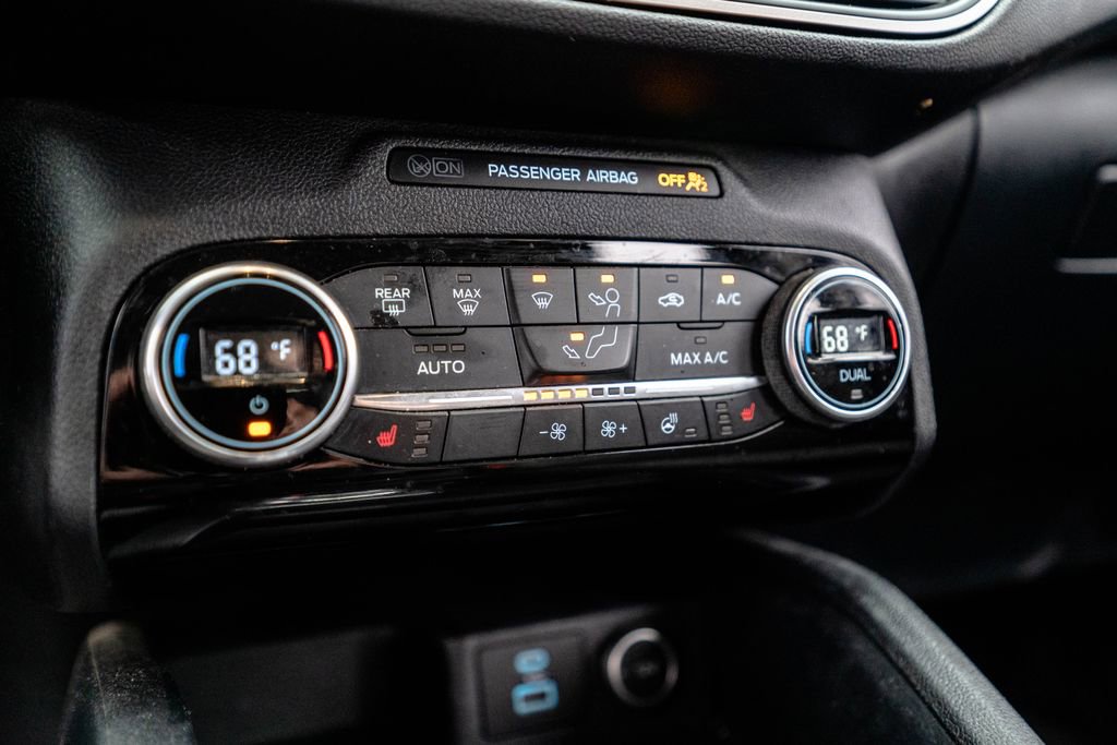 Used 2021 Ford Escape SE w/ Convenience Package image 21