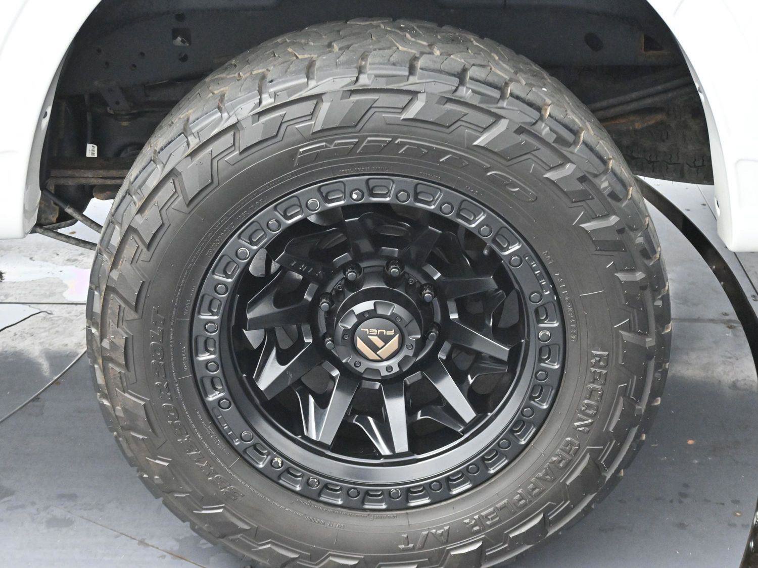 Used 2020 Ford F250 Platinum w/ FX4 Off-Road Package image 42