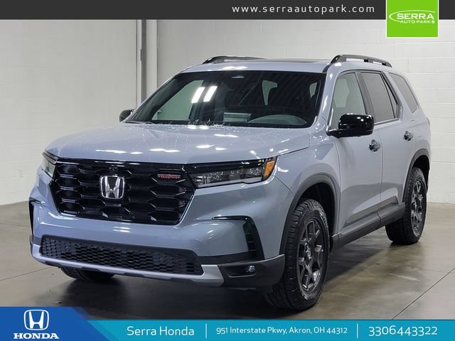 Certified 2025 Honda Pilot TrailSport video 1