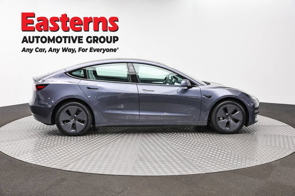 Used 2023 Tesla Model 3 Standard Range RWD image 4