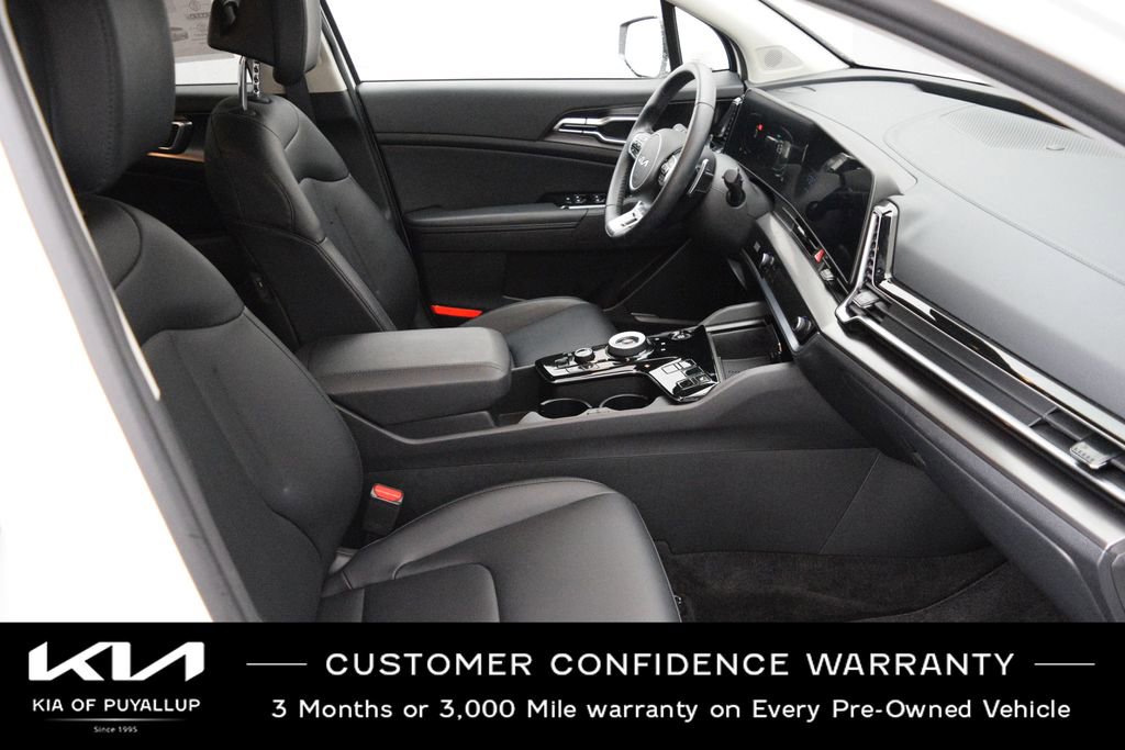 Certified 2025 Kia Sportage EX image 16