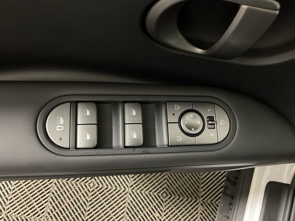 New 2025 Hyundai Ioniq 5 SEL AWD/4WD image 20