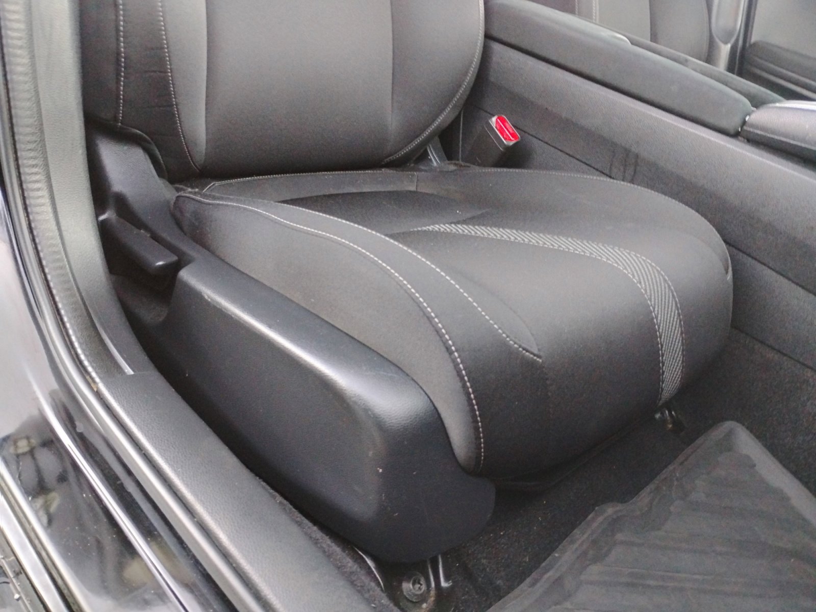 Used 2016 Honda Civic LX image 33