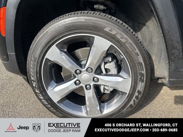 Used 2024 Jeep Grand Cherokee Limited 4xe w/ Luxury Tech Group II AWD/4WD image 16