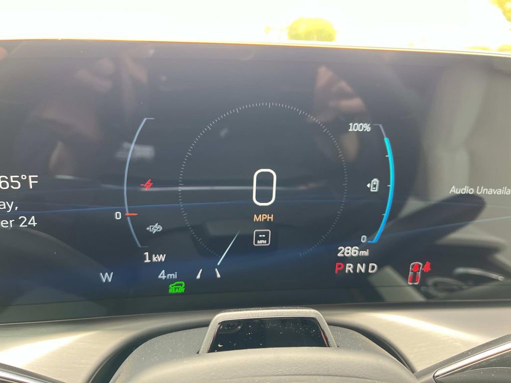 New 2026 Cadillac Vistiq Sport image 34