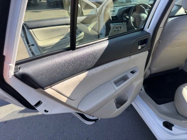 Used 2013 Subaru Impreza 2.0i Limited AWD/4WD image 30