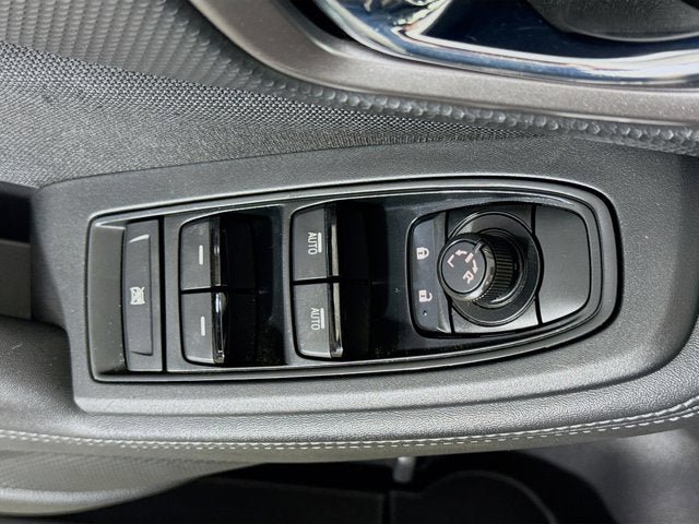 Used 2023 Subaru Forester Premium image 17