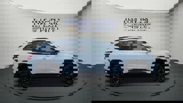 New 2026 Chevrolet Trax LT w/ Driver Confidence Package image 6