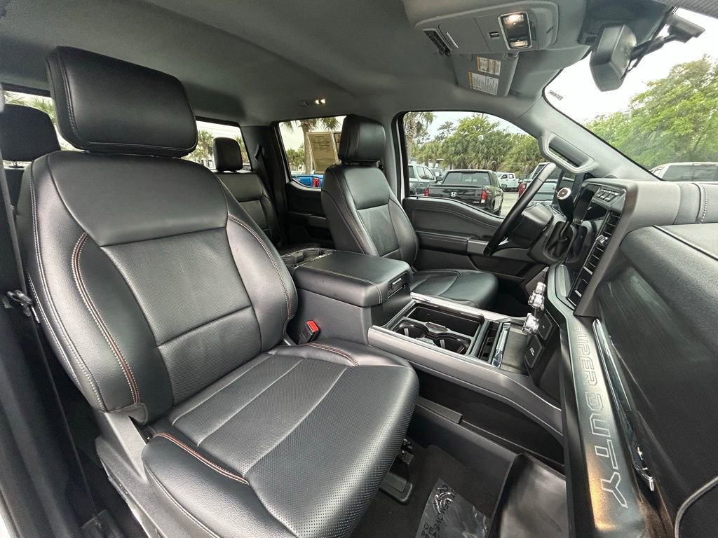 Used 2024 Ford F350 Lariat w/ FX4 Off-Road Package AWD/4WD image 26