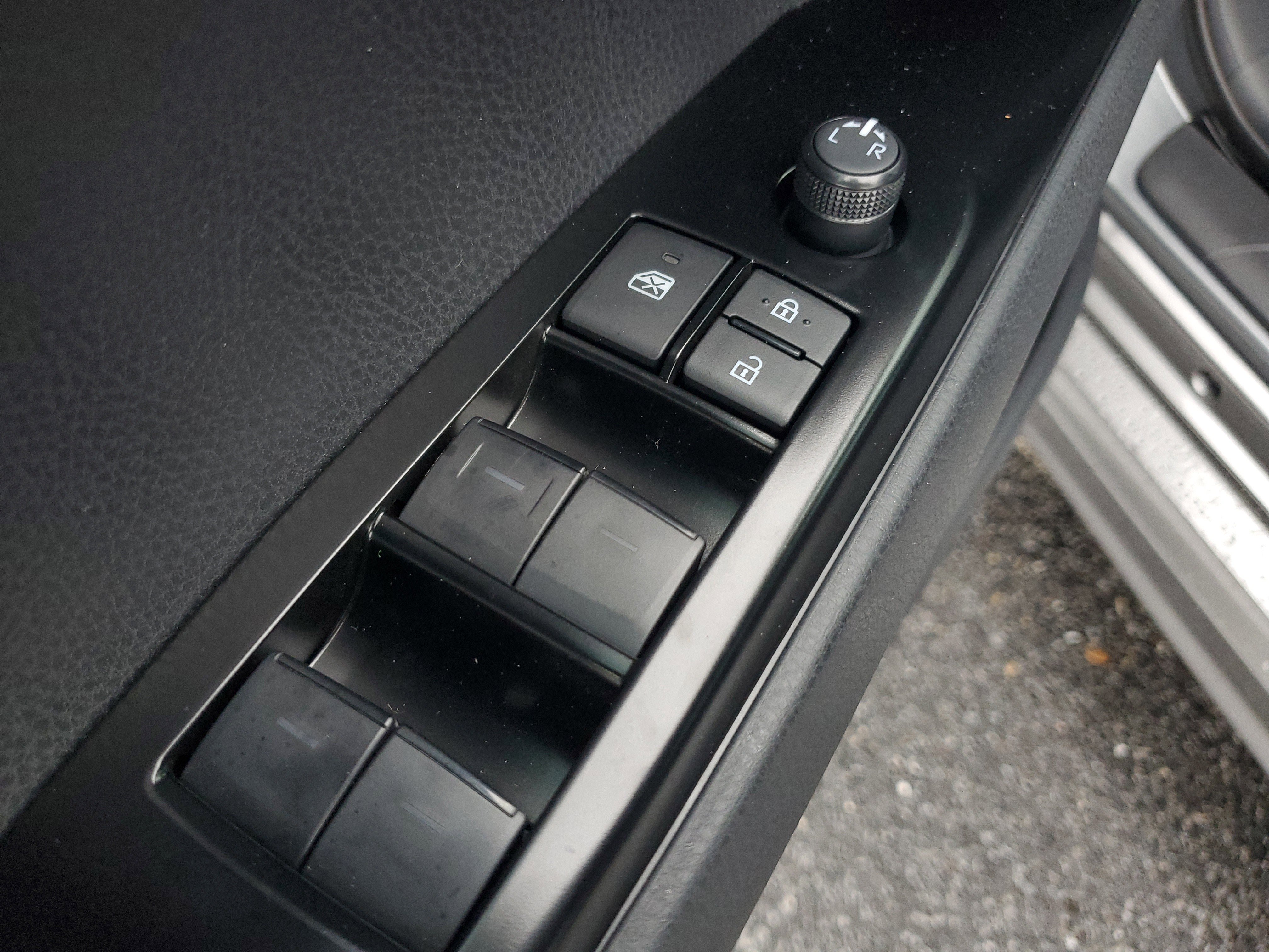 New 2026 Toyota Camry SE image 19