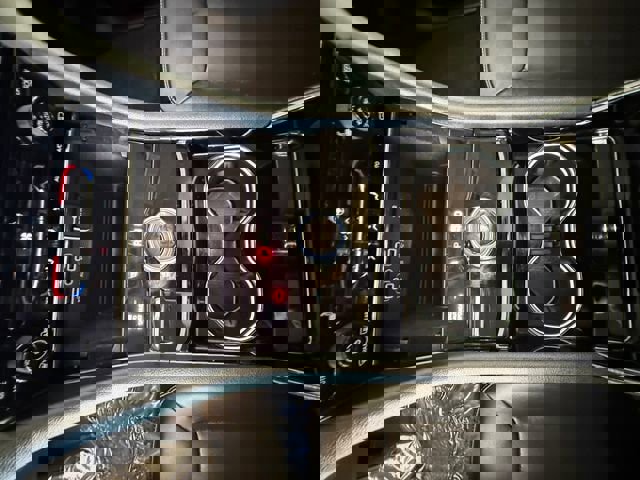 Used 2021 Jeep Grand Cherokee L Limited AWD/4WD image 22