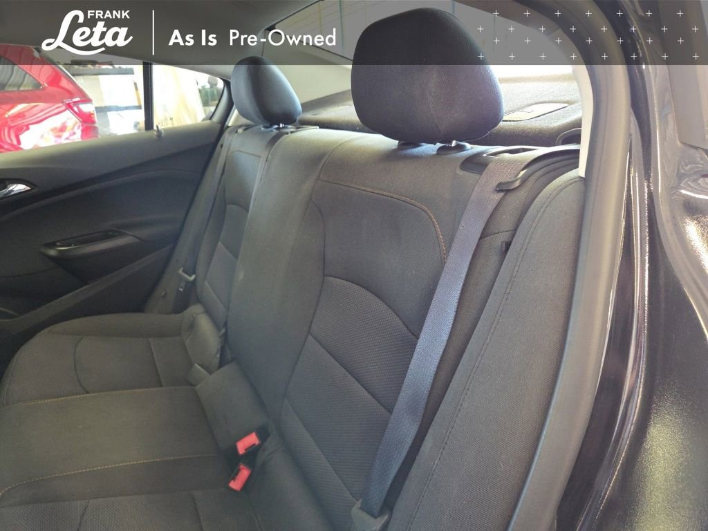 Used 2018 Chevrolet Cruze LS FWD image 20