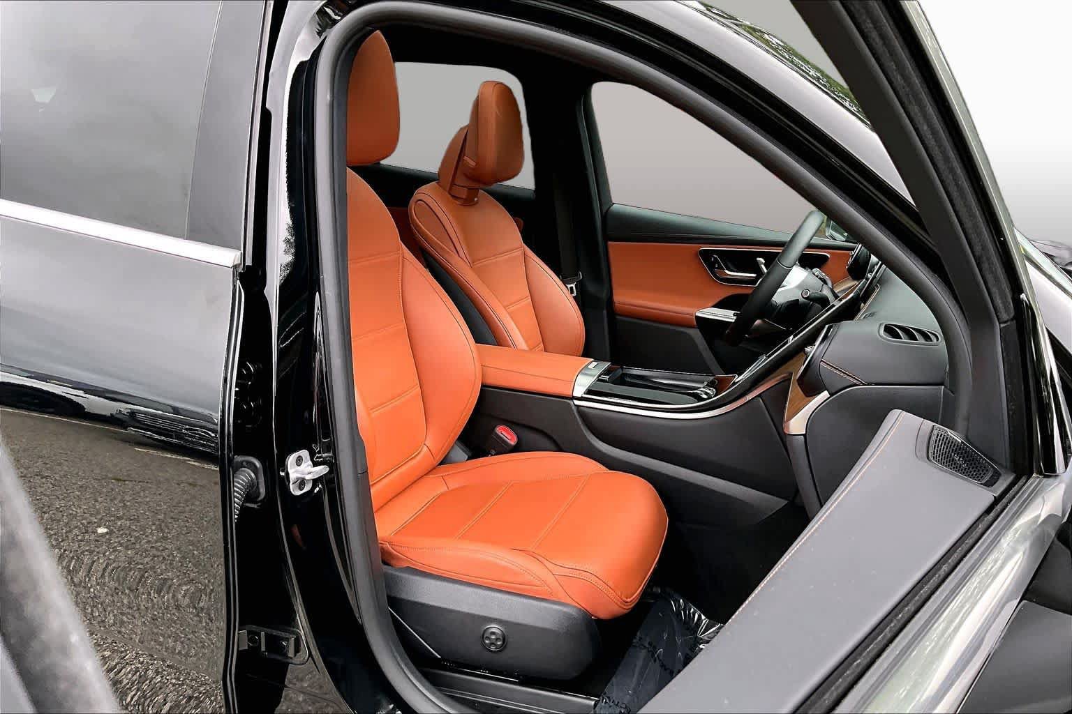 Certified 2024 Mercedes-Benz GLC 300 4MATIC image 8