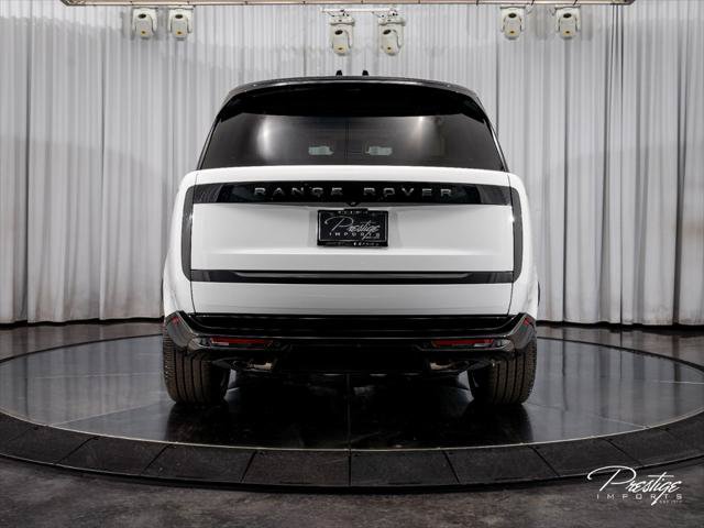Used 2025 Land Rover Range Rover Autobiography AWD/4WD image 9