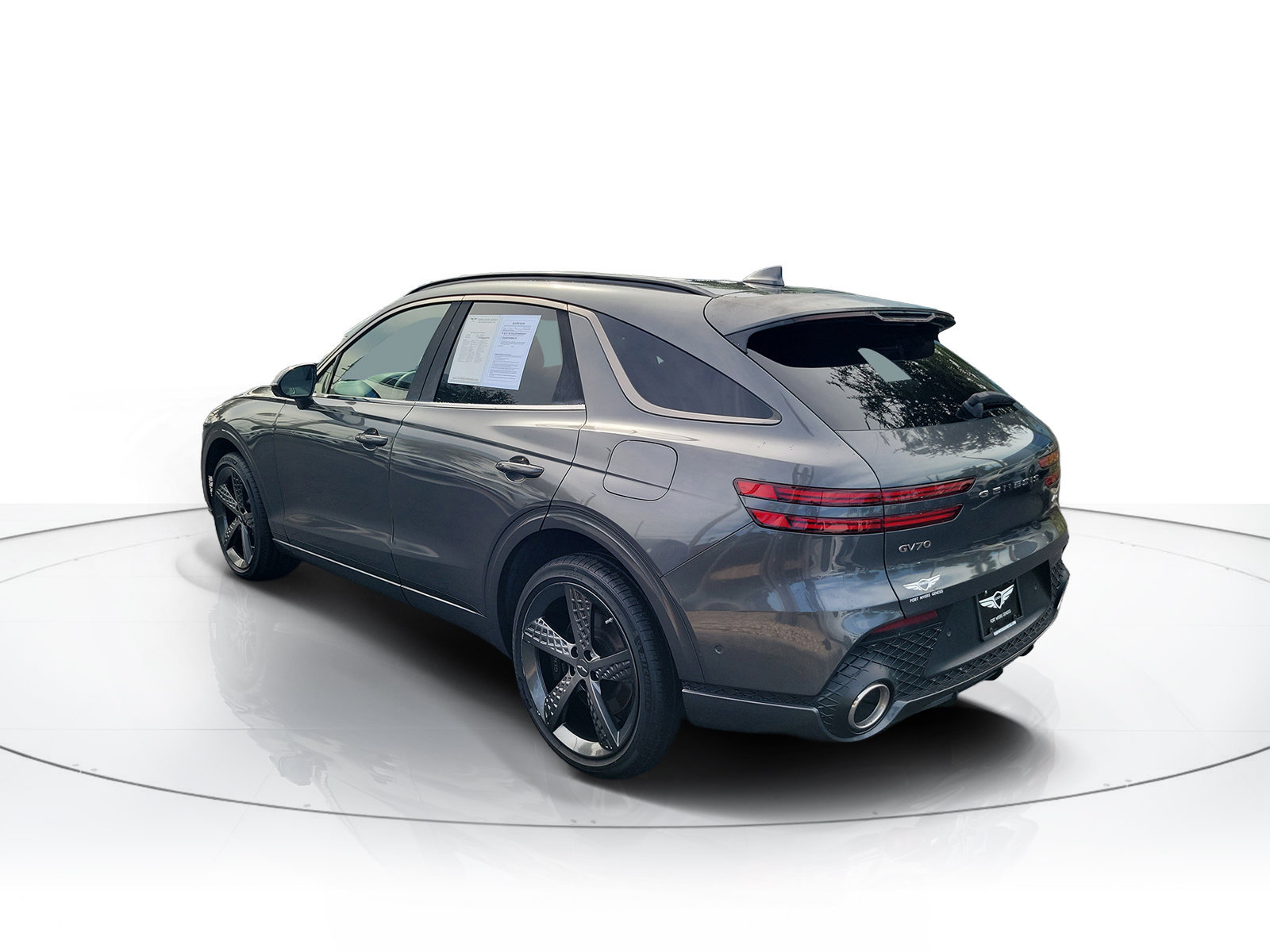Certified 2023 Genesis GV70 3.5T Sport w/ Sport Prestige Package AWD/4WD image 4
