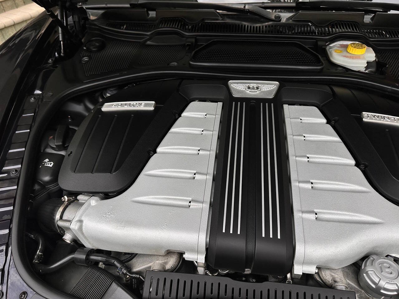 Used 2014 Bentley Flying Spur W12 AWD/4WD image 47