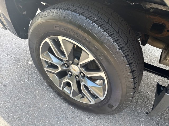 Used 2023 Chevrolet Silverado 1500 LT image 32