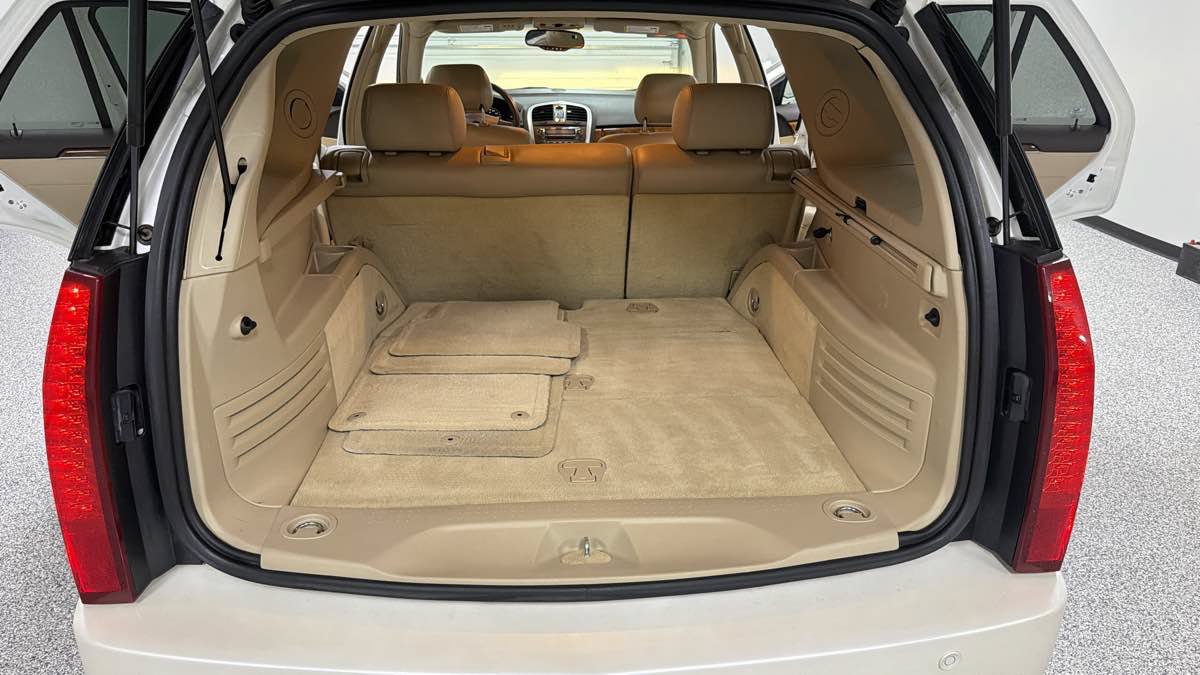 Used 2007 Cadillac SRX RWD image 24
