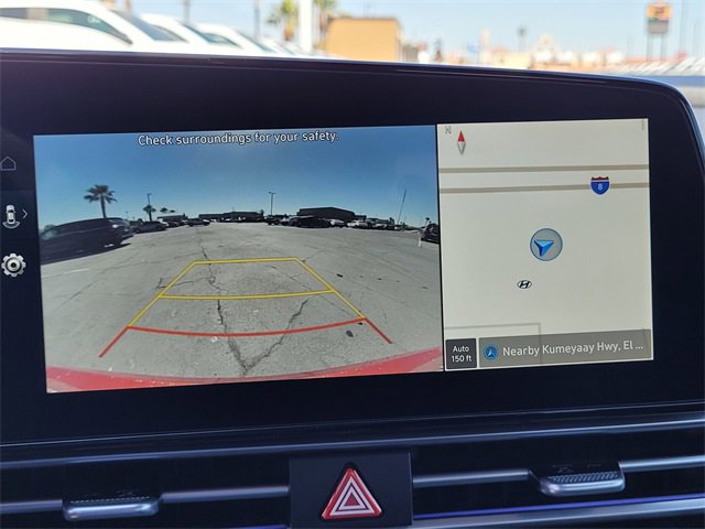 New 2025 Hyundai Elantra Limited image 9