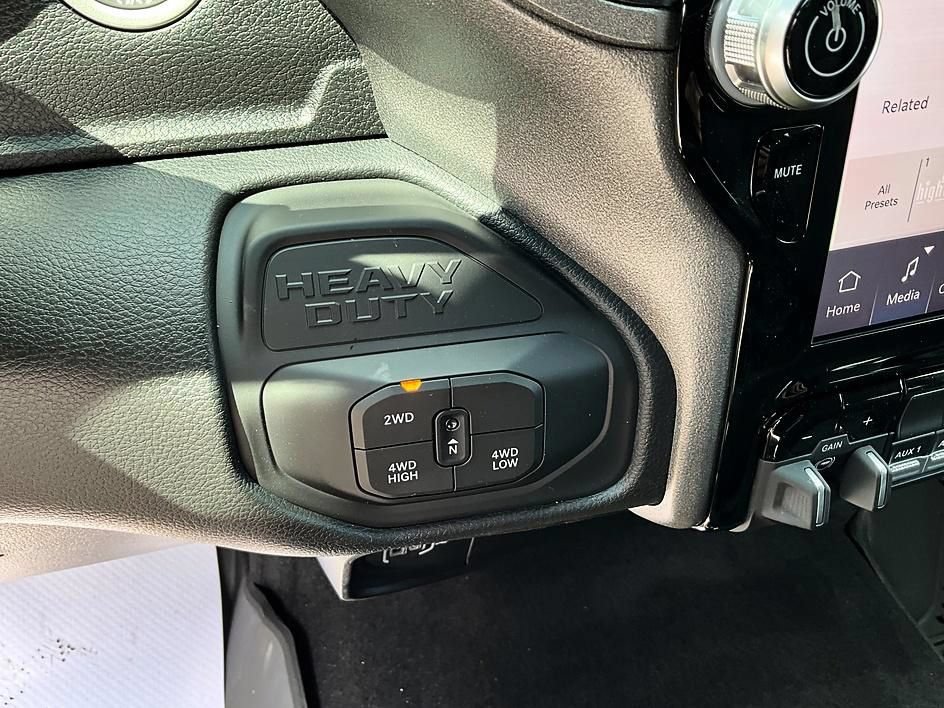 New 2026 RAM 2500 Tradesman AWD/4WD image 20