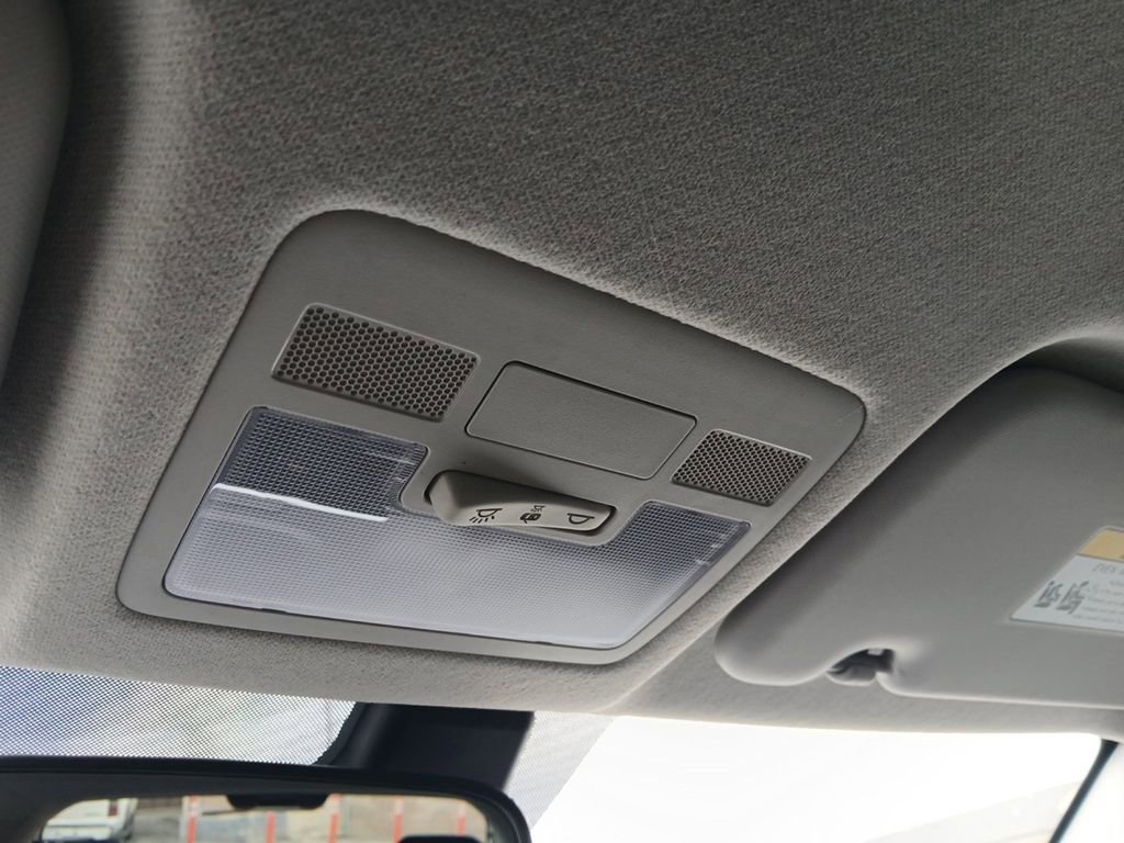New 2026 Hyundai Venue SE FWD image 22