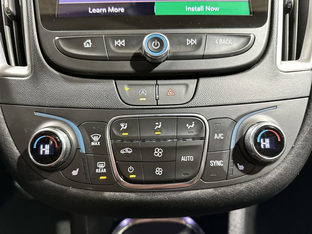 Used 2024 Chevrolet Malibu LT image 16