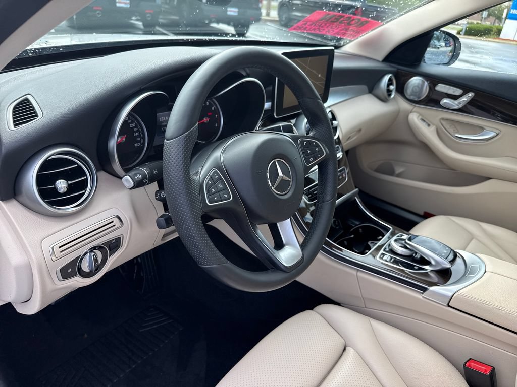 Used 2016 Mercedes-Benz C 300 4MATIC Sedan image 15