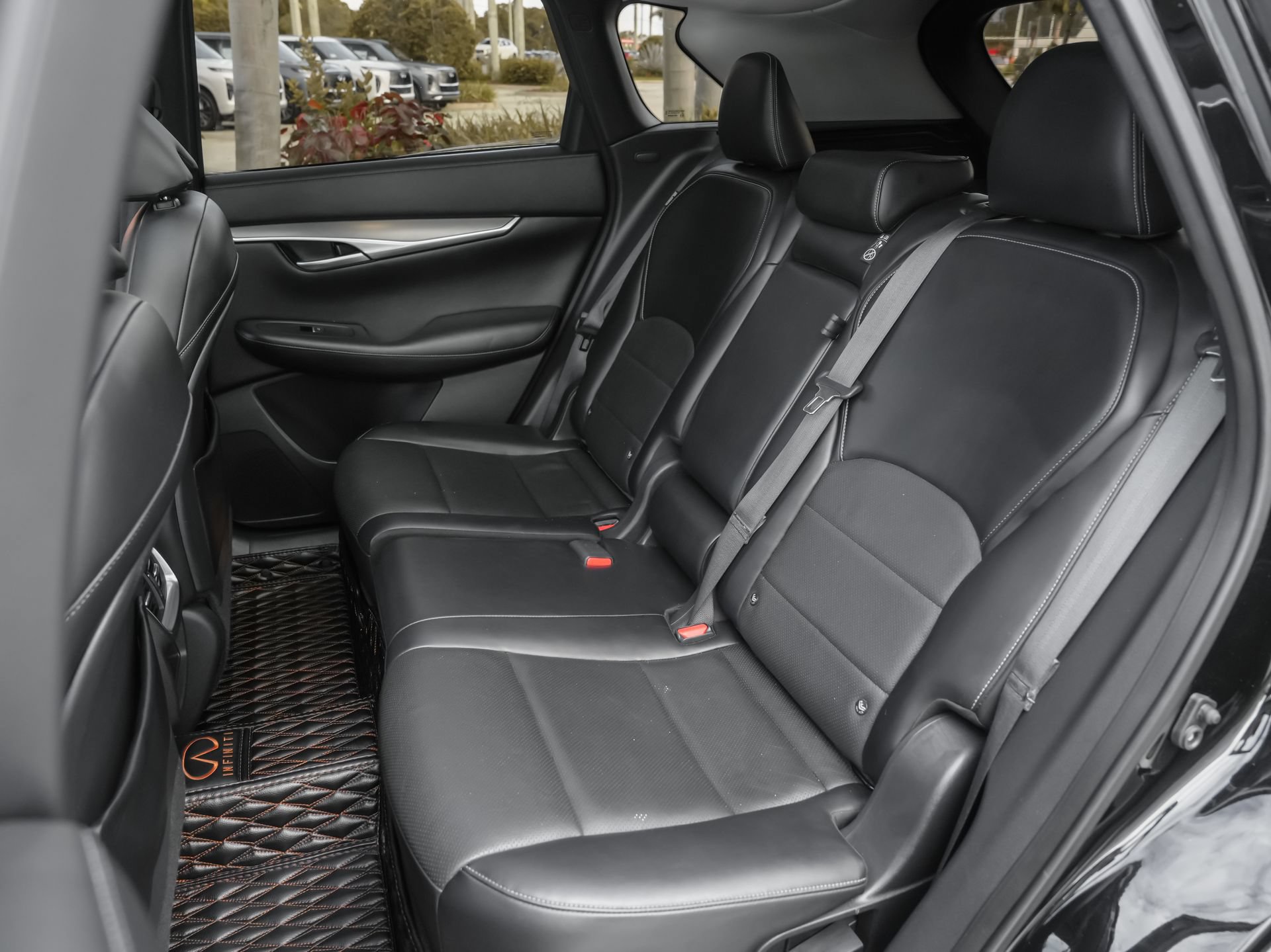 Used 2022 INFINITI QX50 Luxe FWD image 33