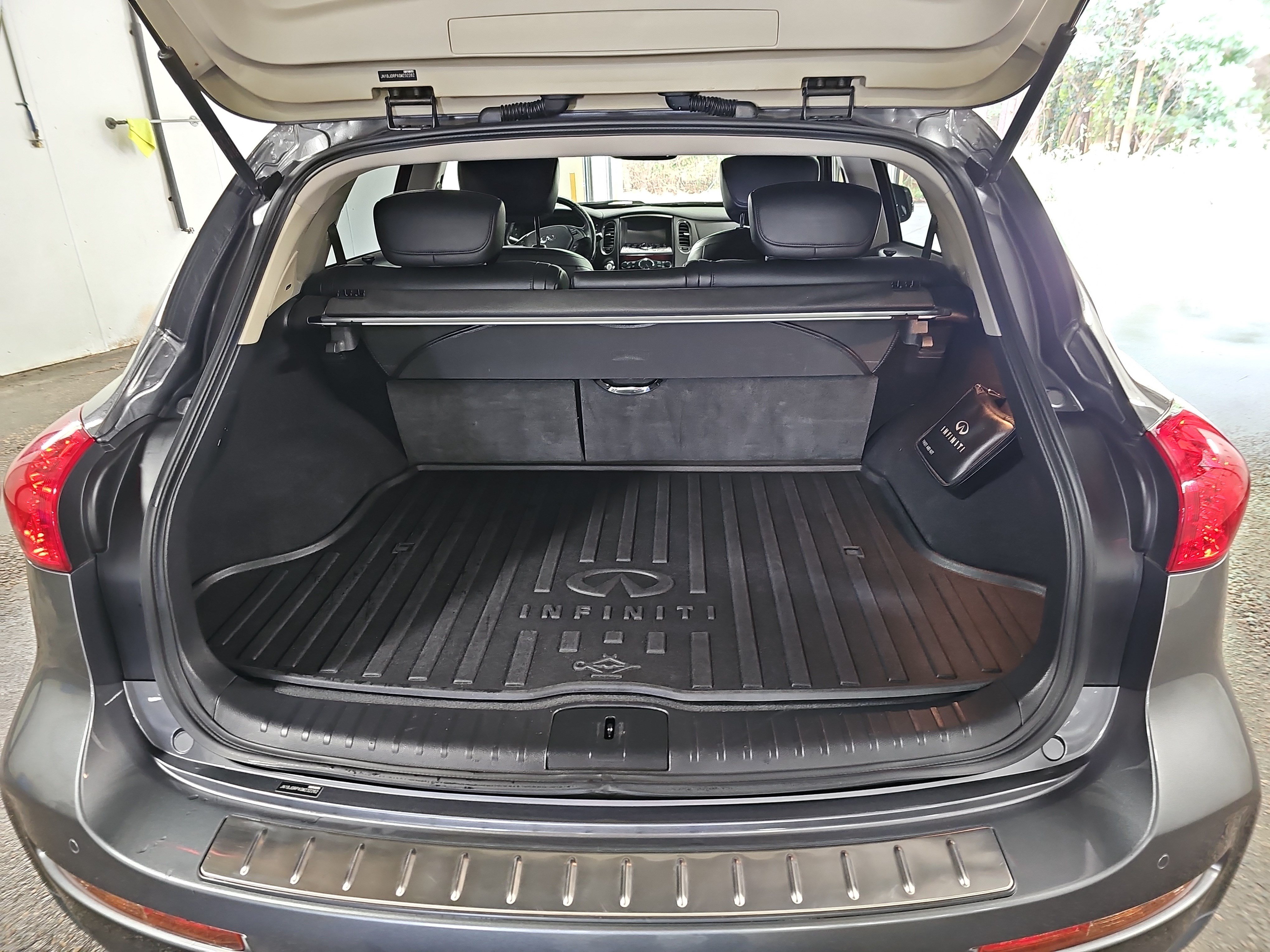 Used 2016 INFINITI QX50 2WD w/ Premium Plus Package image 13