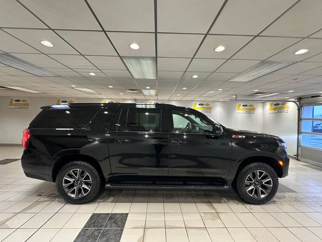 Used 2024 Chevrolet Suburban Z71 w/ Z71 Off-Road Package image 3