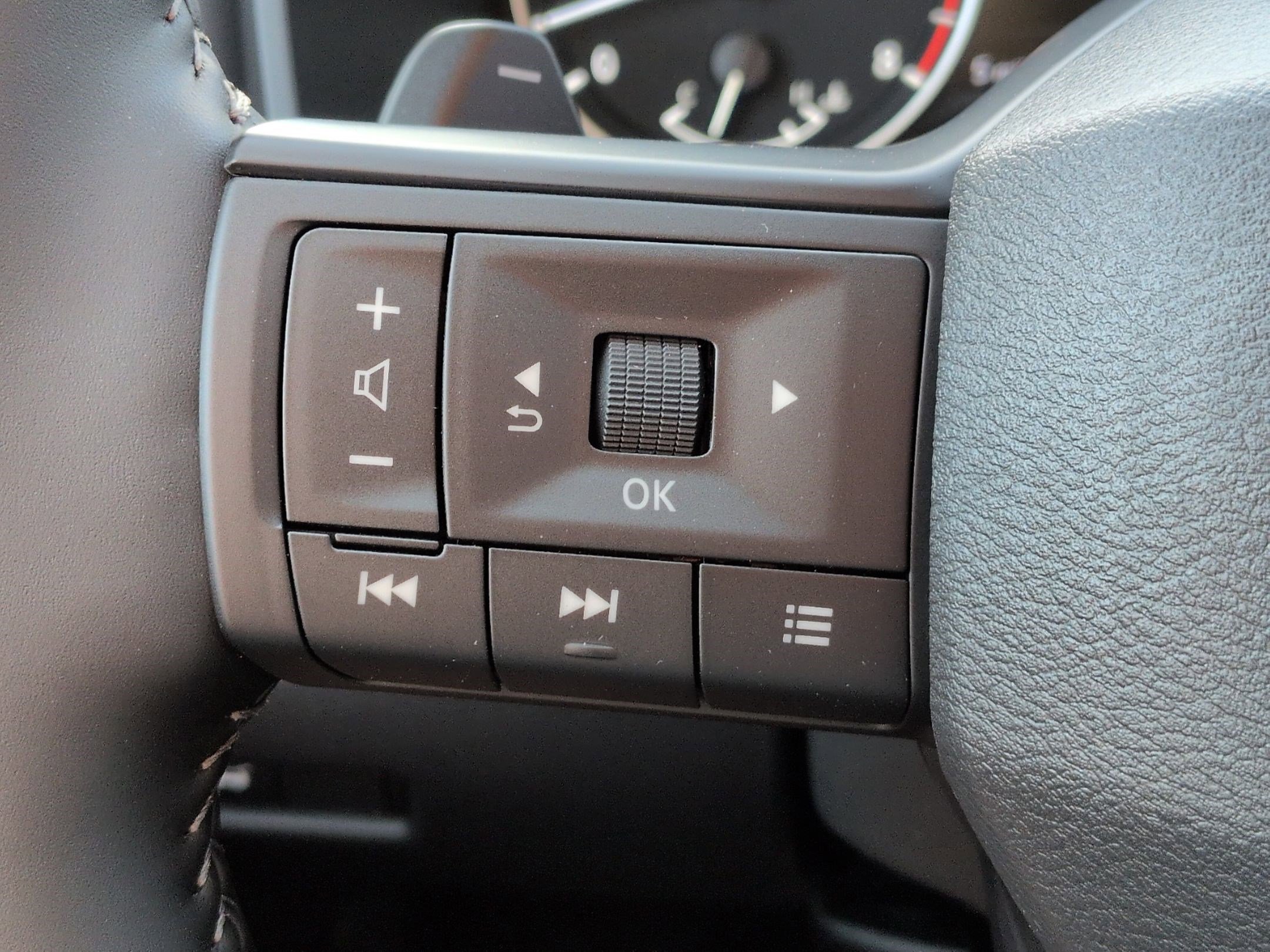 New 2026 Nissan Rogue SV image 14