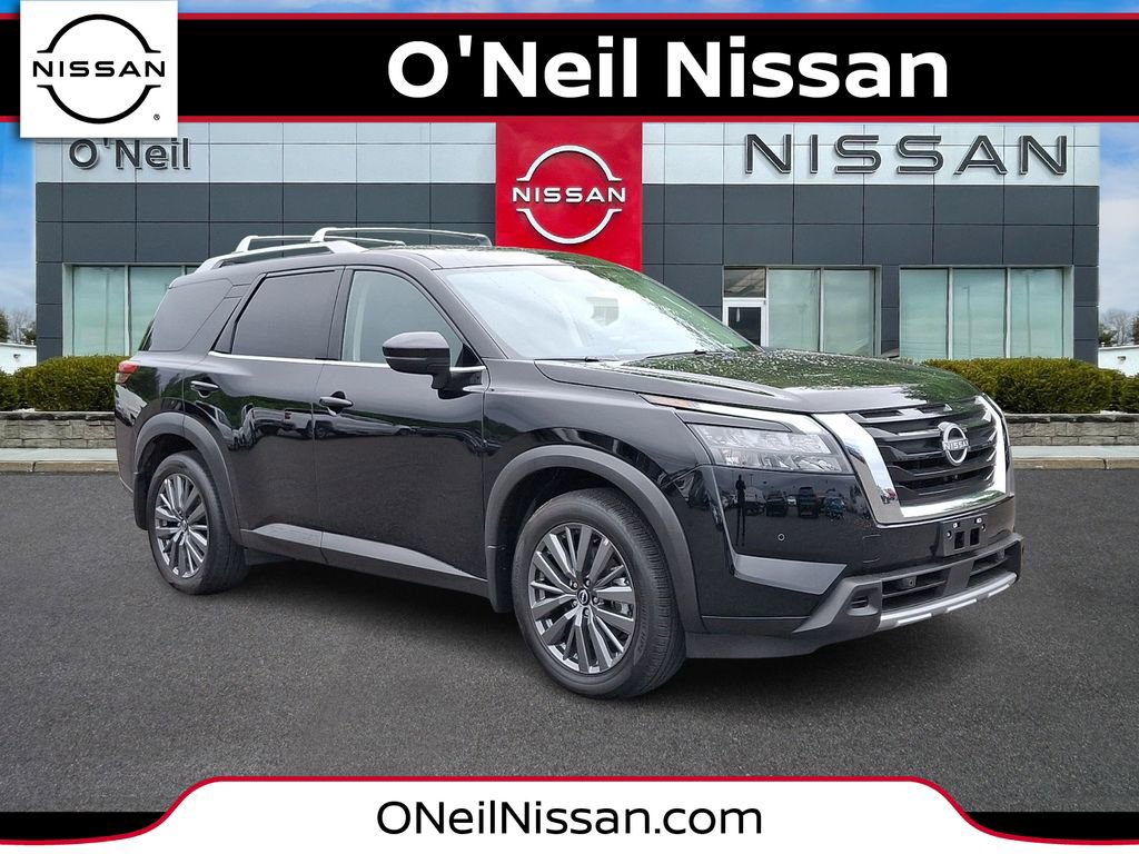 Certified 2025 Nissan Pathfinder SL w/ SL Premium Package
