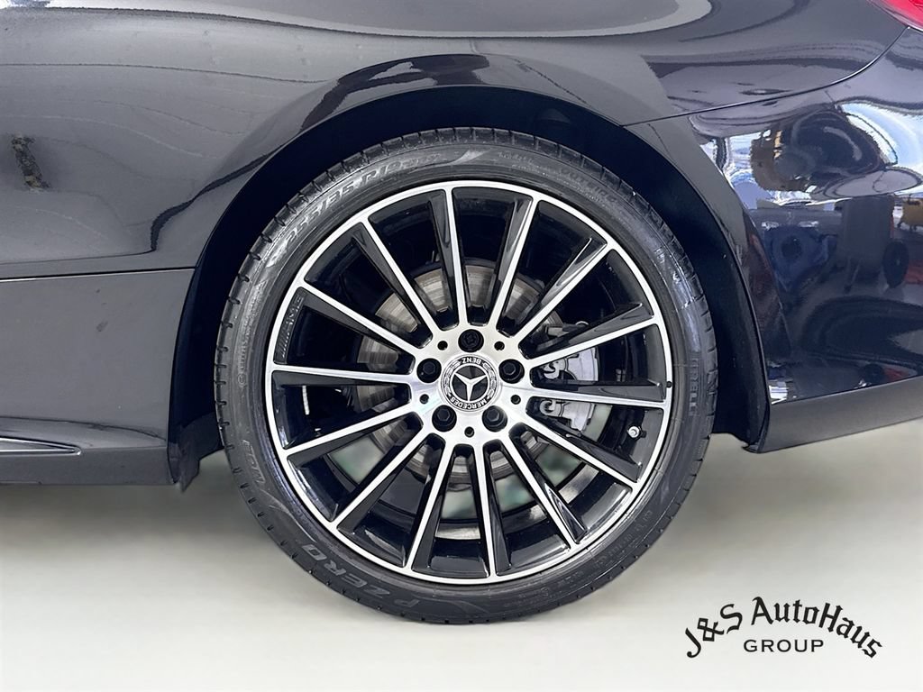 Used 2023 Mercedes-Benz C 300 Cabriolet w/ AMG Line image 39