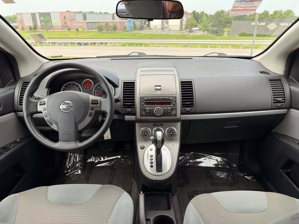 Used 2012 Nissan Sentra 2.0 SR FWD image 3