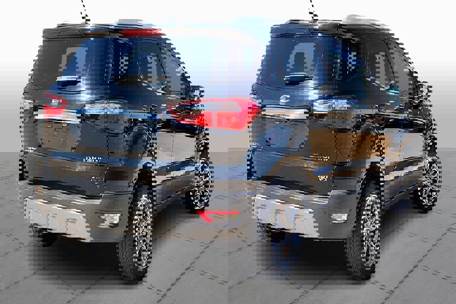 Used 2020 Ford EcoSport Titanium image 14