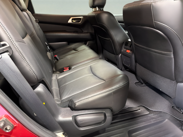 Used 2014 Nissan Pathfinder SL w/ SL Tech Package FWD image 33