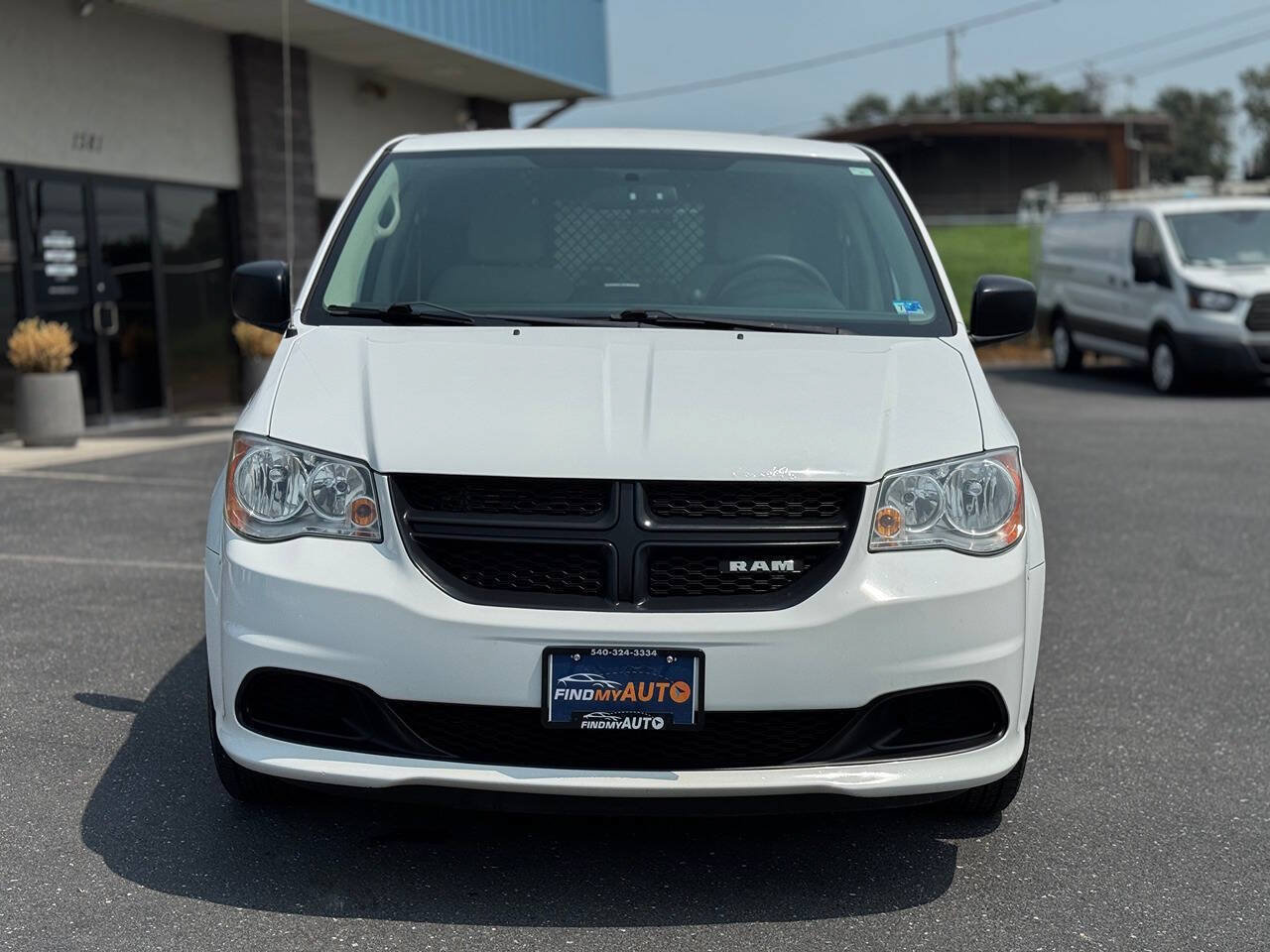 Used 2014 RAM C/V Tradesman FWD image 37