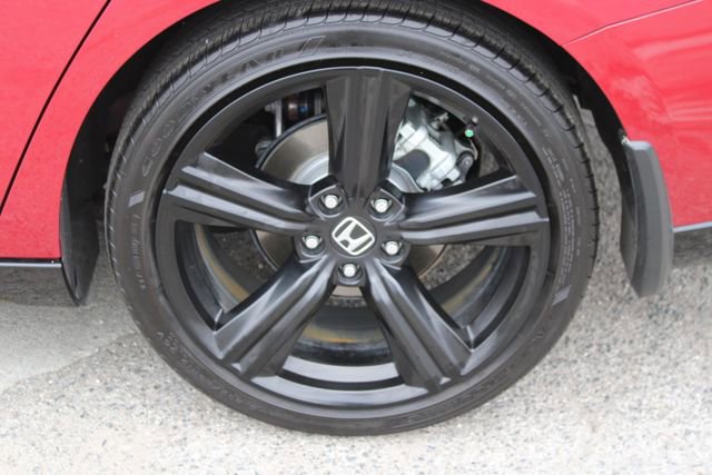 Used 2024 Honda Accord Sport image 11