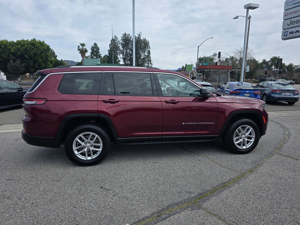 Used 2022 Jeep Grand Cherokee L Laredo w/ Luxury Tech Group I image 4