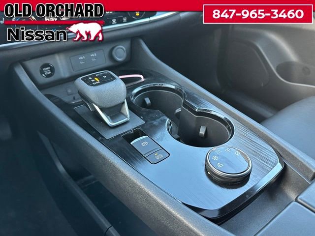 Used 2024 Nissan Rogue SL w/ SL Premium Package image 17