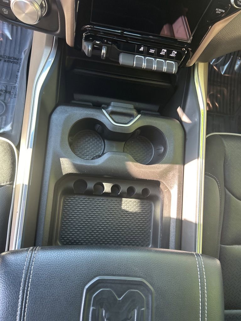 Used 2022 RAM 1500 Laramie image 19