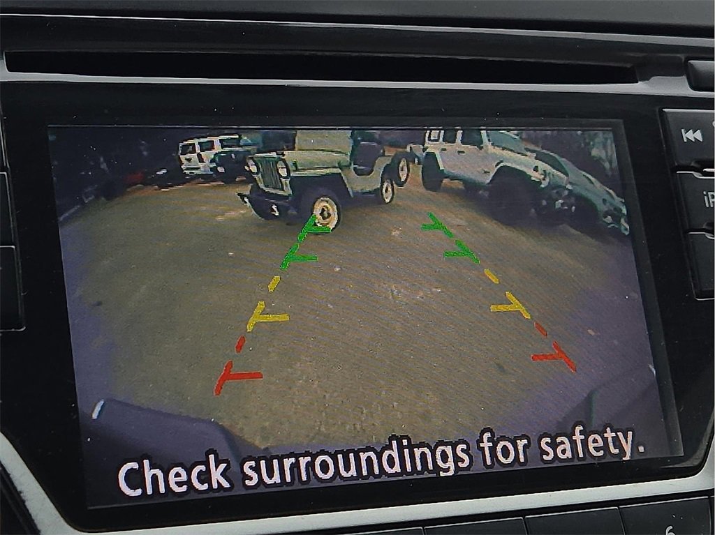 Used 2018 Nissan Frontier SV image 13