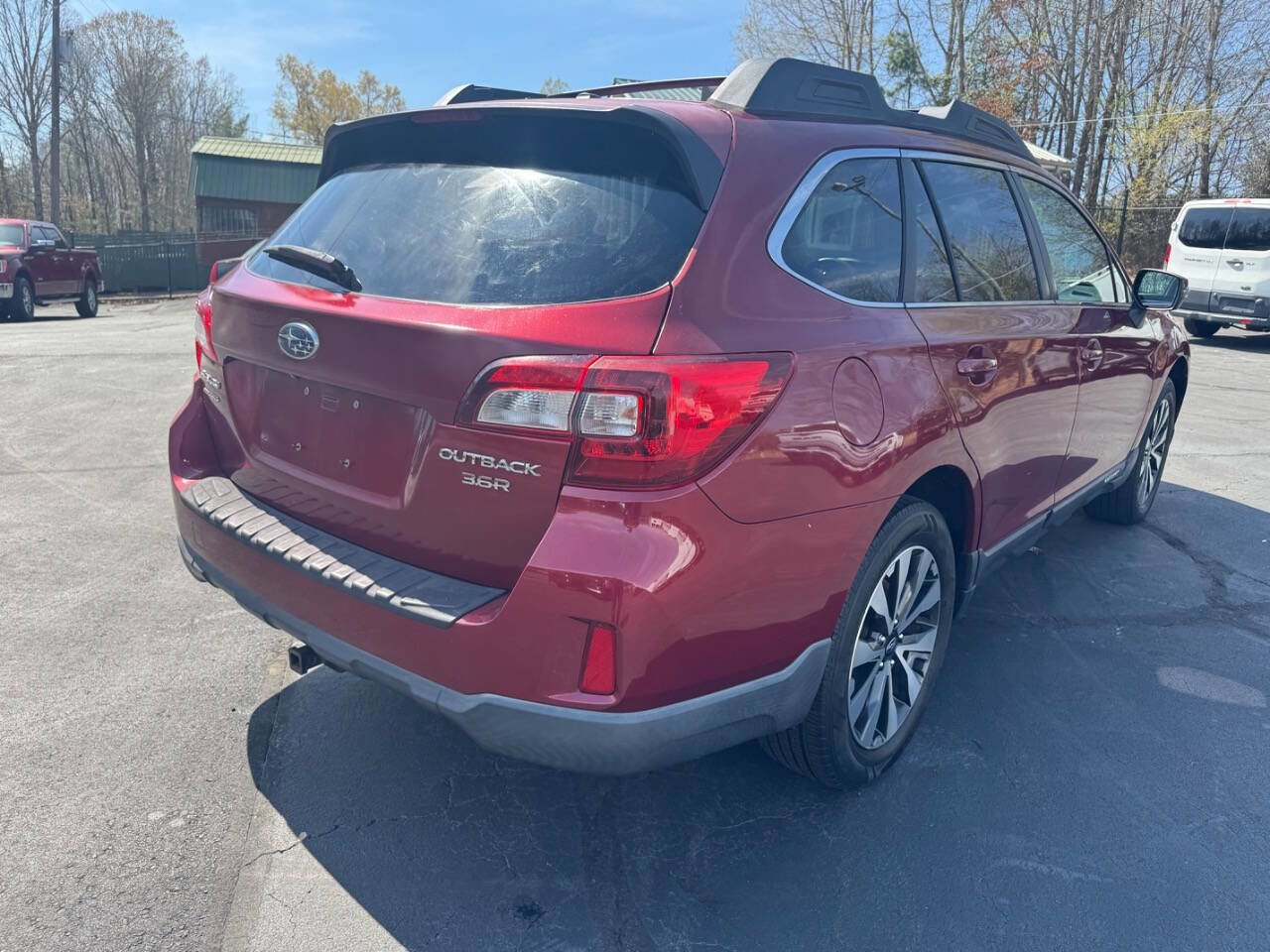 Used 2015 Subaru Outback 3.6R Limited image 6