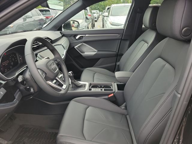 New 2025 Audi Q3 2.0T Premium image 5