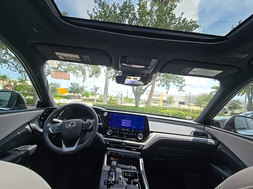 Certified 2025 Lexus TX 350 AWD w/ Technology Package image 32