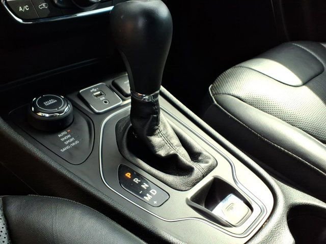 Used 2019 Jeep Cherokee High Altitude image 14