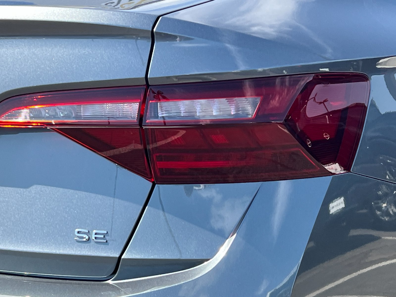 Used 2022 Volkswagen Jetta SE FWD image 26