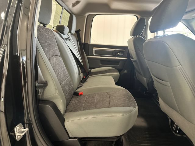 Used 2014 RAM 2500 SLT w/ Luxury Group AWD/4WD image 28